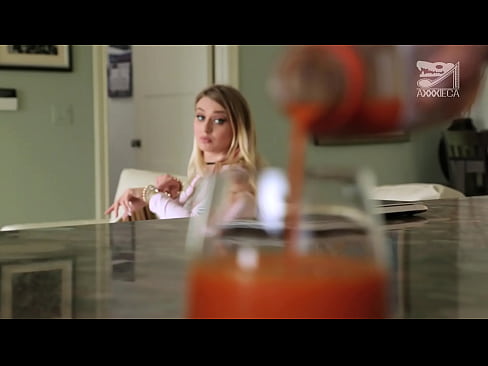 ❤️ Vruća djevojka s velikim sisama i čvrstom macom dobija kurac od gubitnika, ali vrlo teško Porno video na bs.tuberxxx.ru