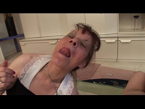 ❤️ Dvije bake i jedan djed imaju trojku Porno video na bs.tuberxxx.ru